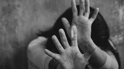 UP woman accuses father-in-law of rape at gunpoint, husband gives triple talaq over phone | Lucknow News