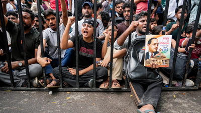 Jantar Mantar Volunteer Alleges Police Picked Him Up, Left Him in Mussoorie | Delhi News